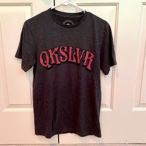 Quicksilver gray tshirt